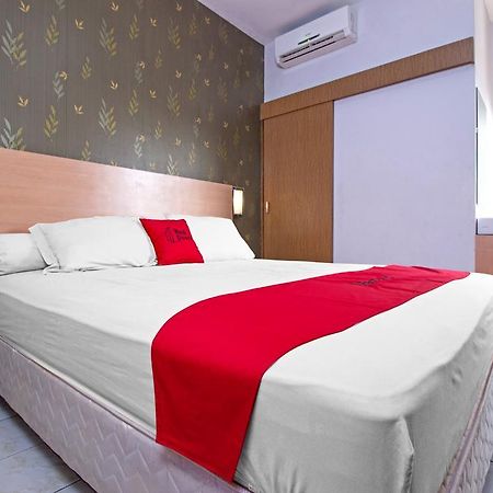 Reddoorz Syariah Near Btc Fashion Mall Bandung Exteriér fotografie