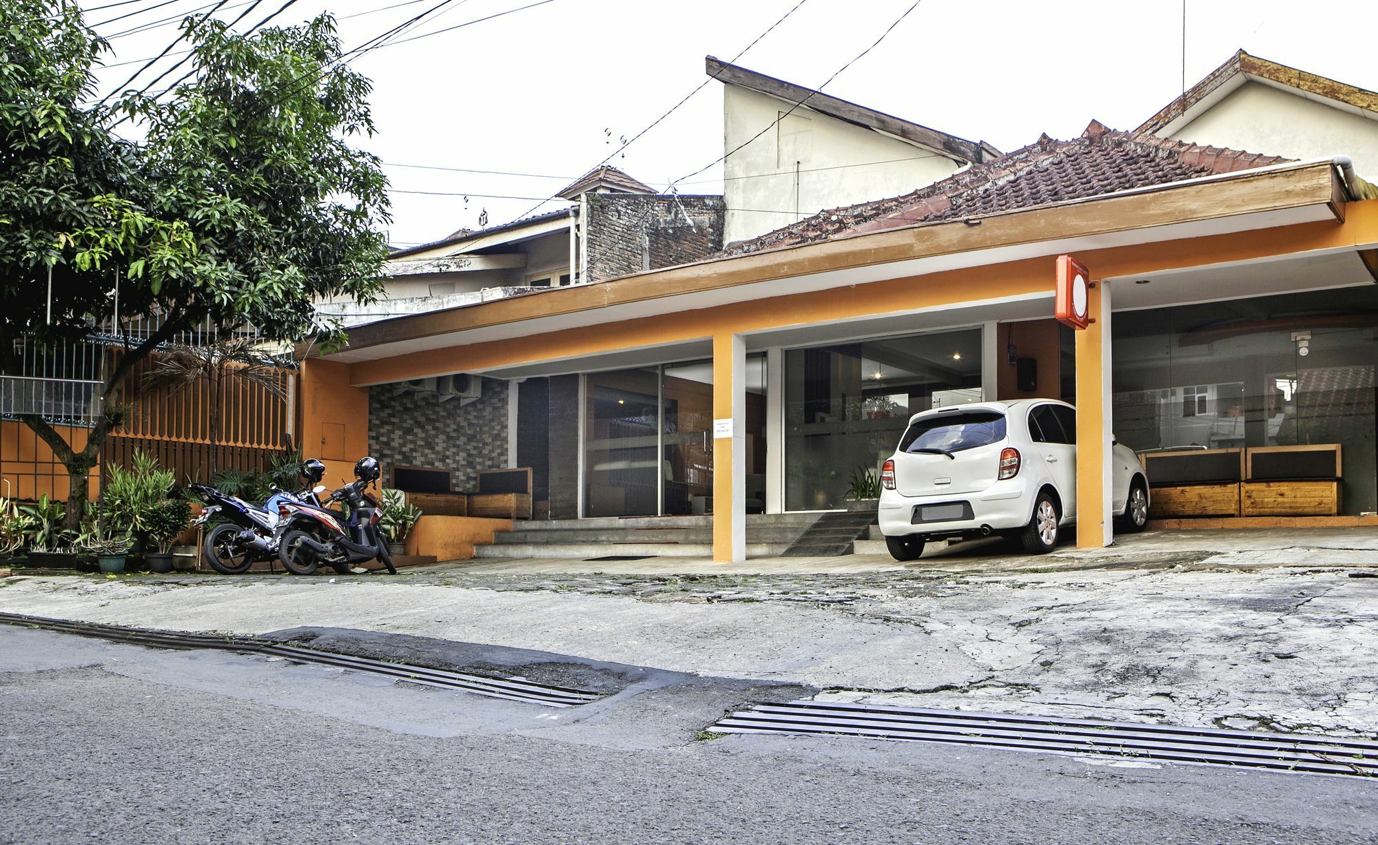 Reddoorz Syariah Near Btc Fashion Mall Bandung Exteriér fotografie